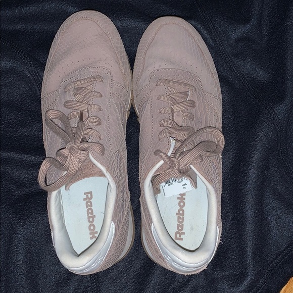 Faux snake skin mauve Reebok classic sneakers - Picture 3 of 3